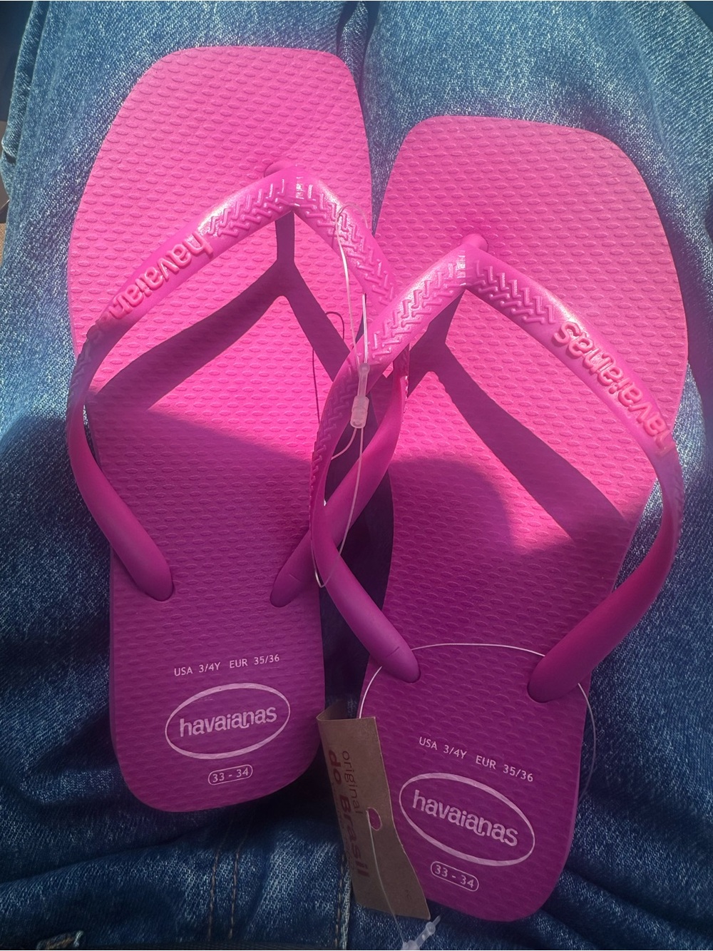 Square Toe Havaianas Women’s Flip Flops - Hot Pink